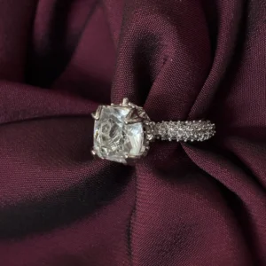 Premium Silver Stud Ring