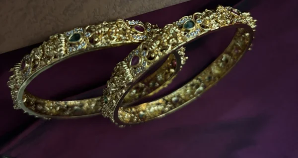 Full Idon Bangles